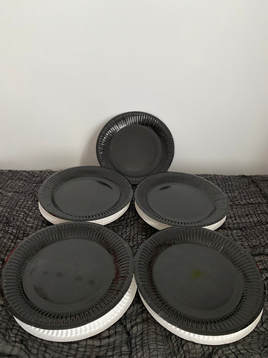 ASSIETTES NOIRES